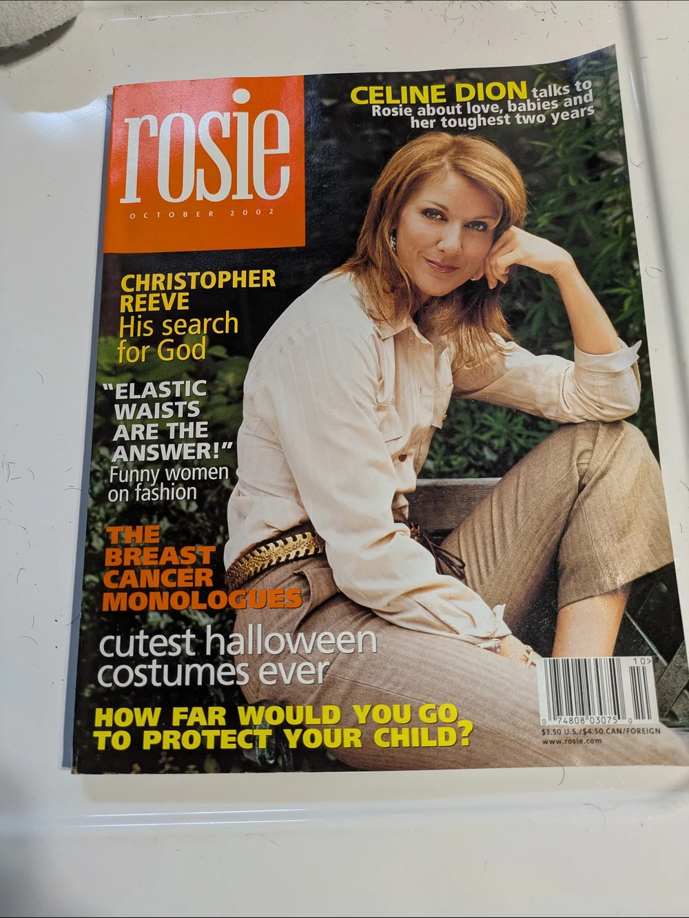 Magazine October 2002 - Cover in White & Tan